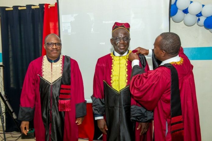 Port de toge au nouveau Dr de l'UAC